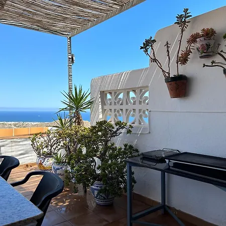 With A Great Terrace, Sea And Land Views Apartment *